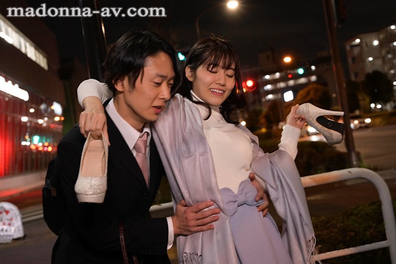 FANZA TVおすすめ作品「神宮寺ナオ 送り狼にもなれない僕」のエロ画像2