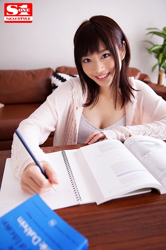 FANZA TVおすすめ作品「河北彩花 未公開映像収録のプレミアムエディション!ディレクターズカット版 彩花とハメまくりイチャイチャ同棲しようよ」のエロ画像1